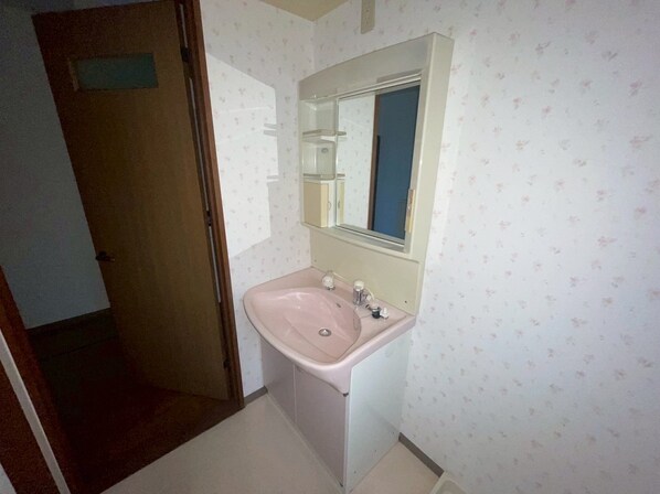 アビックス英賀保駅前の物件内観写真